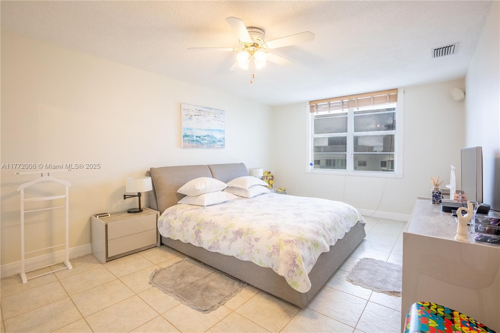 3725 Ocean Dr PH18 photo 13