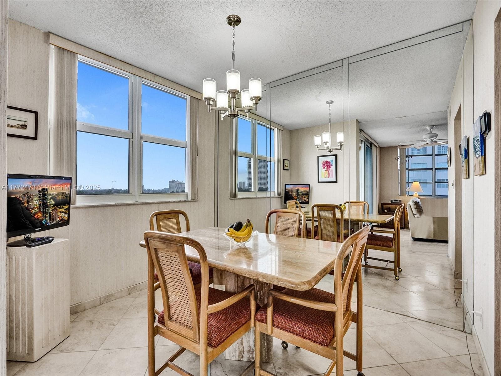 3113 S Ocean Dr 710 photo 23