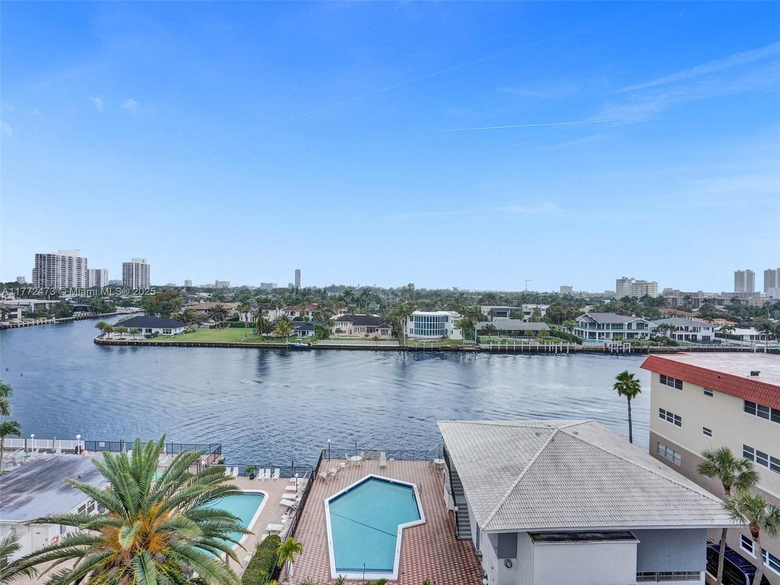 3113 S Ocean Dr 710 photo 10