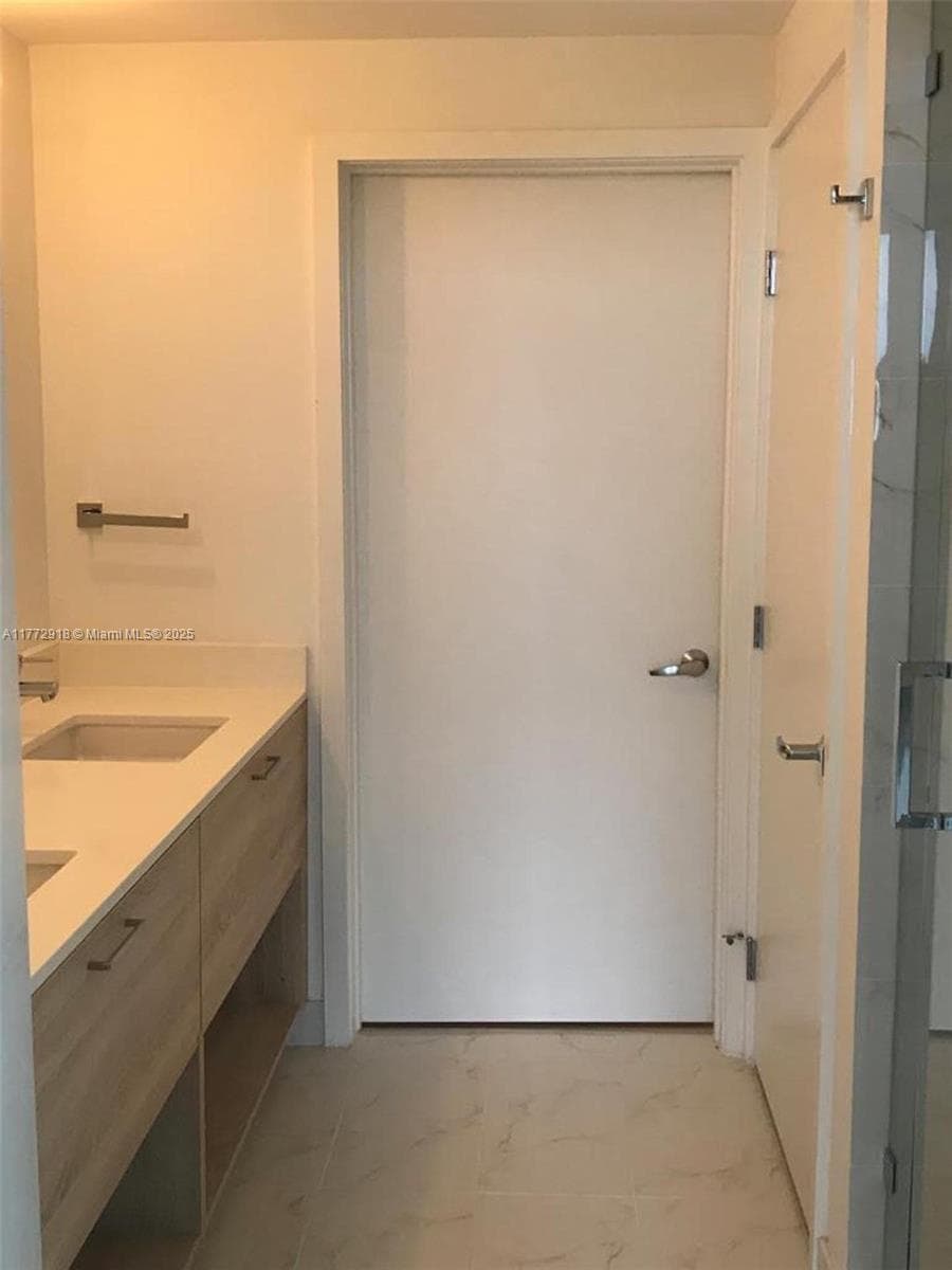 16385 Biscayne Blvd Unit 1902 photo 7