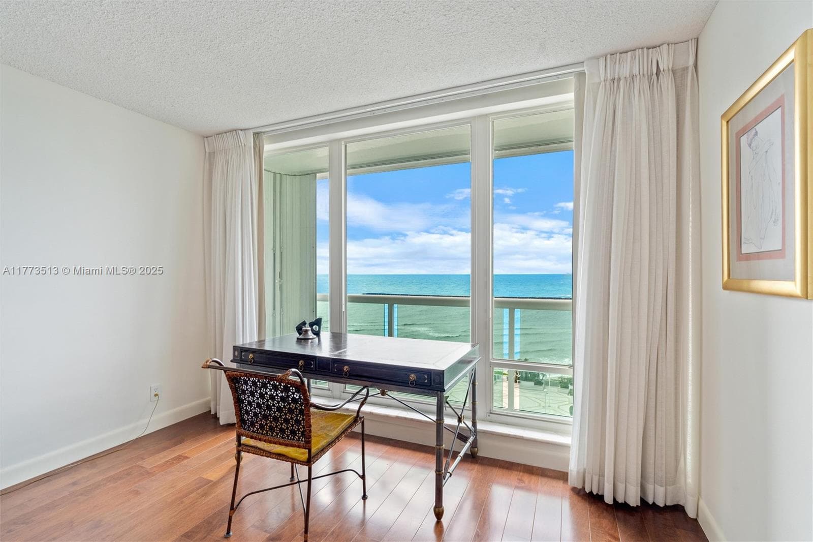 2100 Ocean Ln 805 photo 19