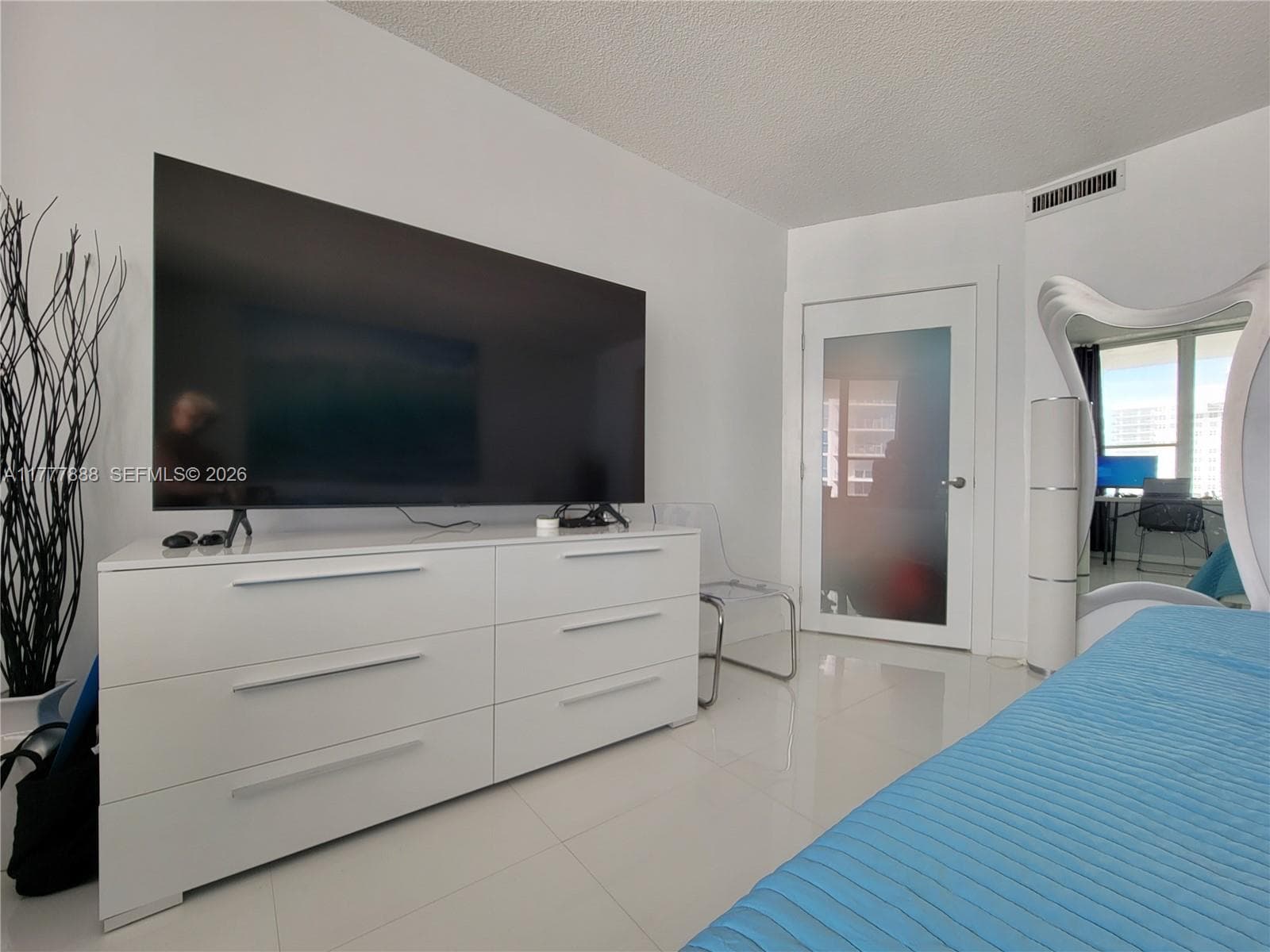 3505 S Ocean Dr 1011 photo 17