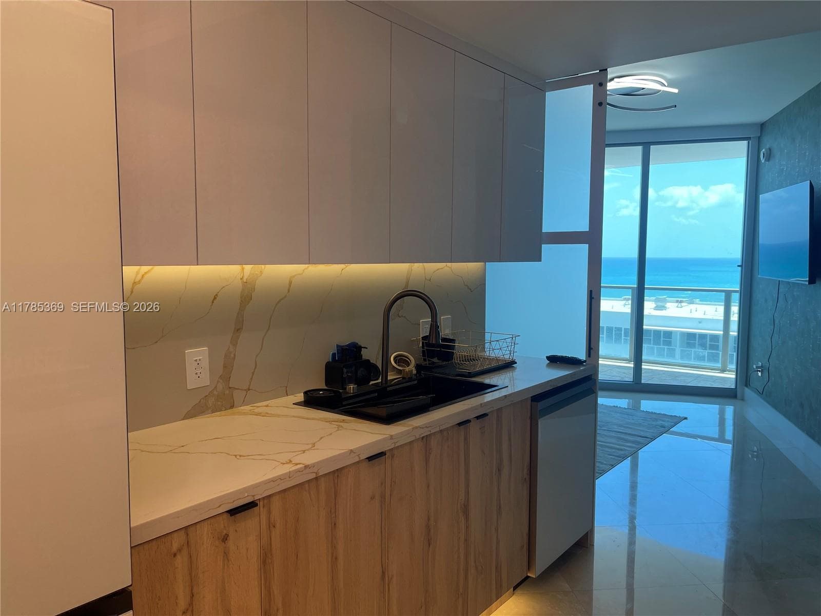 3101 S Ocean Dr 1707 photo 18