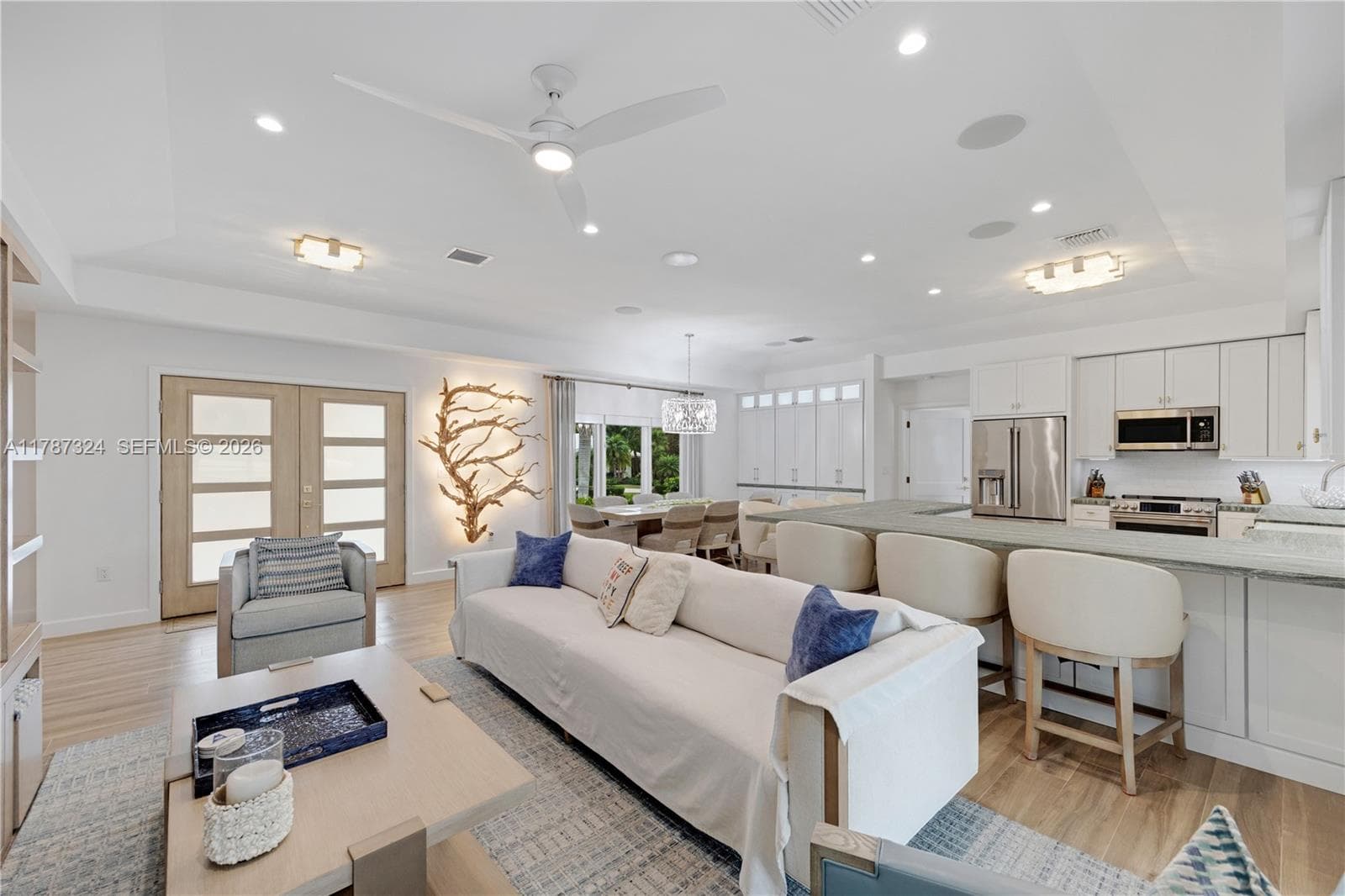 64 Tarpoon Lane photo 8