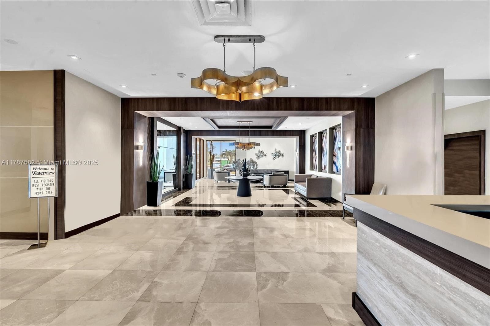20515 E Country Club Dr 646 photo 25
