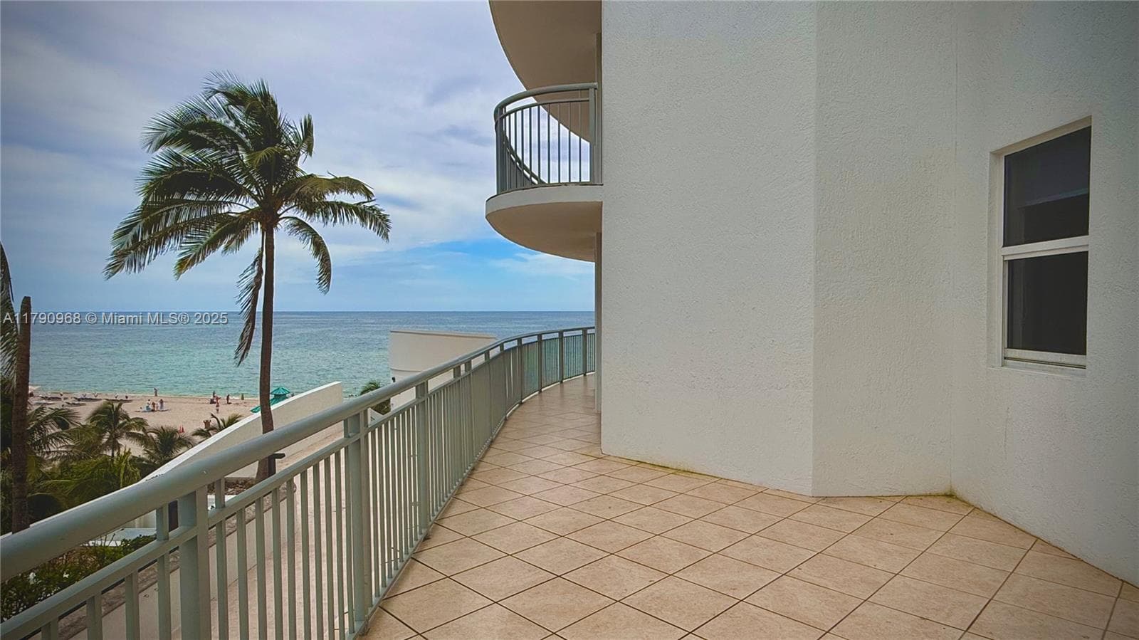 17375 Collins Ave 608 photo 20