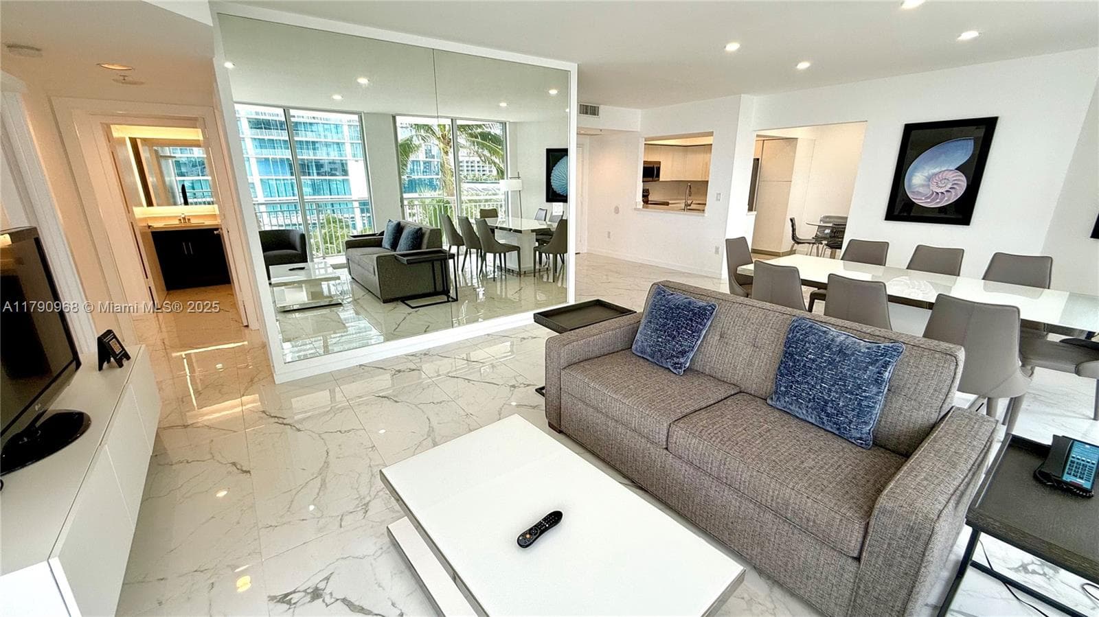 17375 Collins Ave 608 photo 14