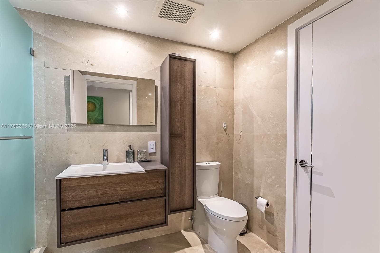 495 Brickell Ave 2801 photo 15