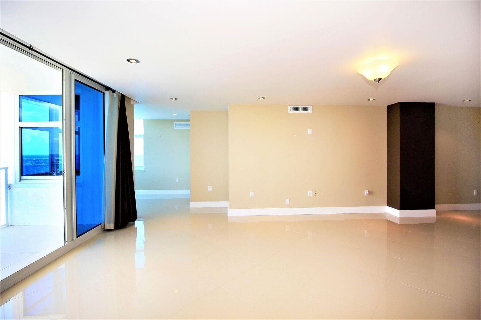 1360 S Ocean Boulevard 2806 photo 5