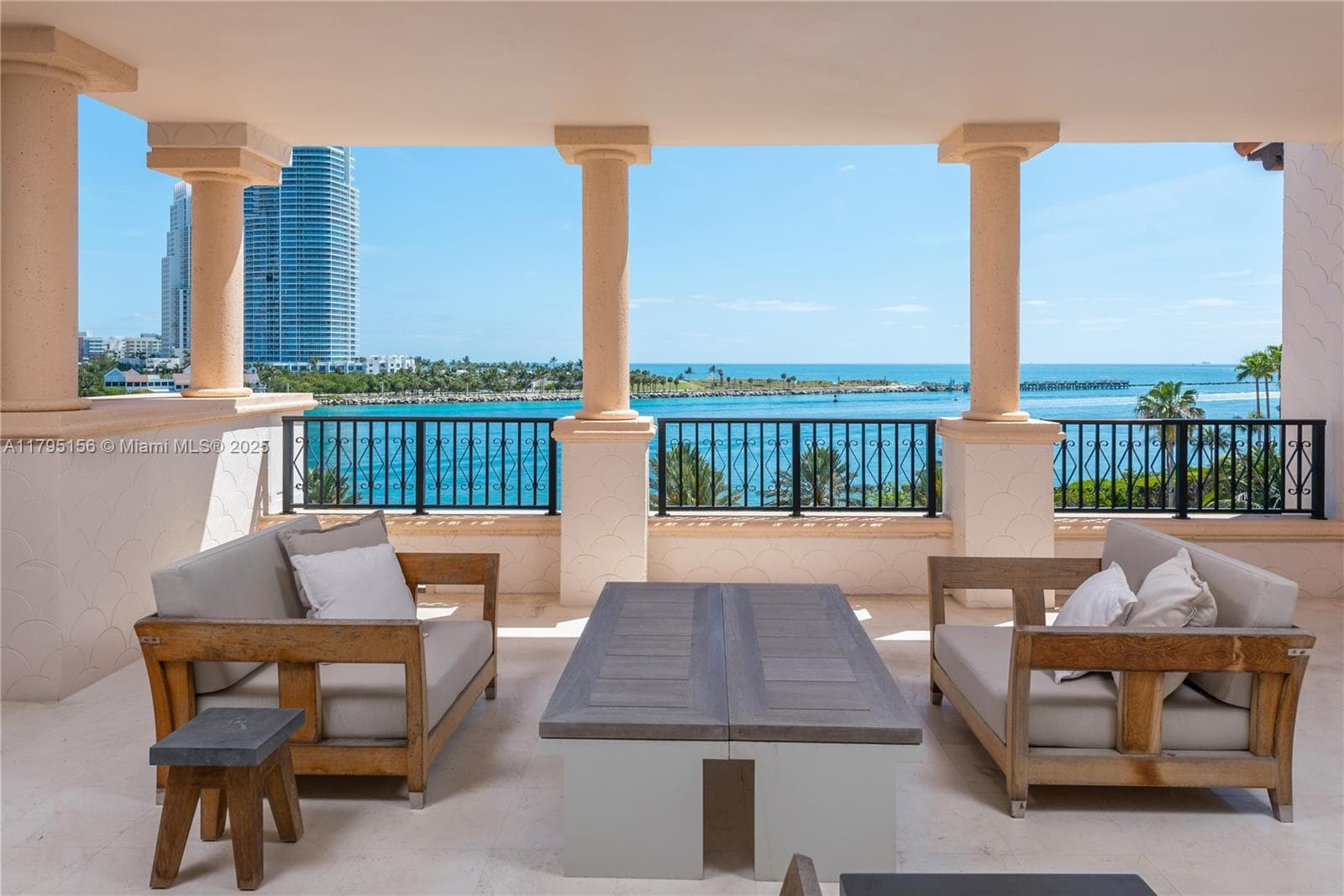 7143 Fisher Island Dr 7143 photo 13