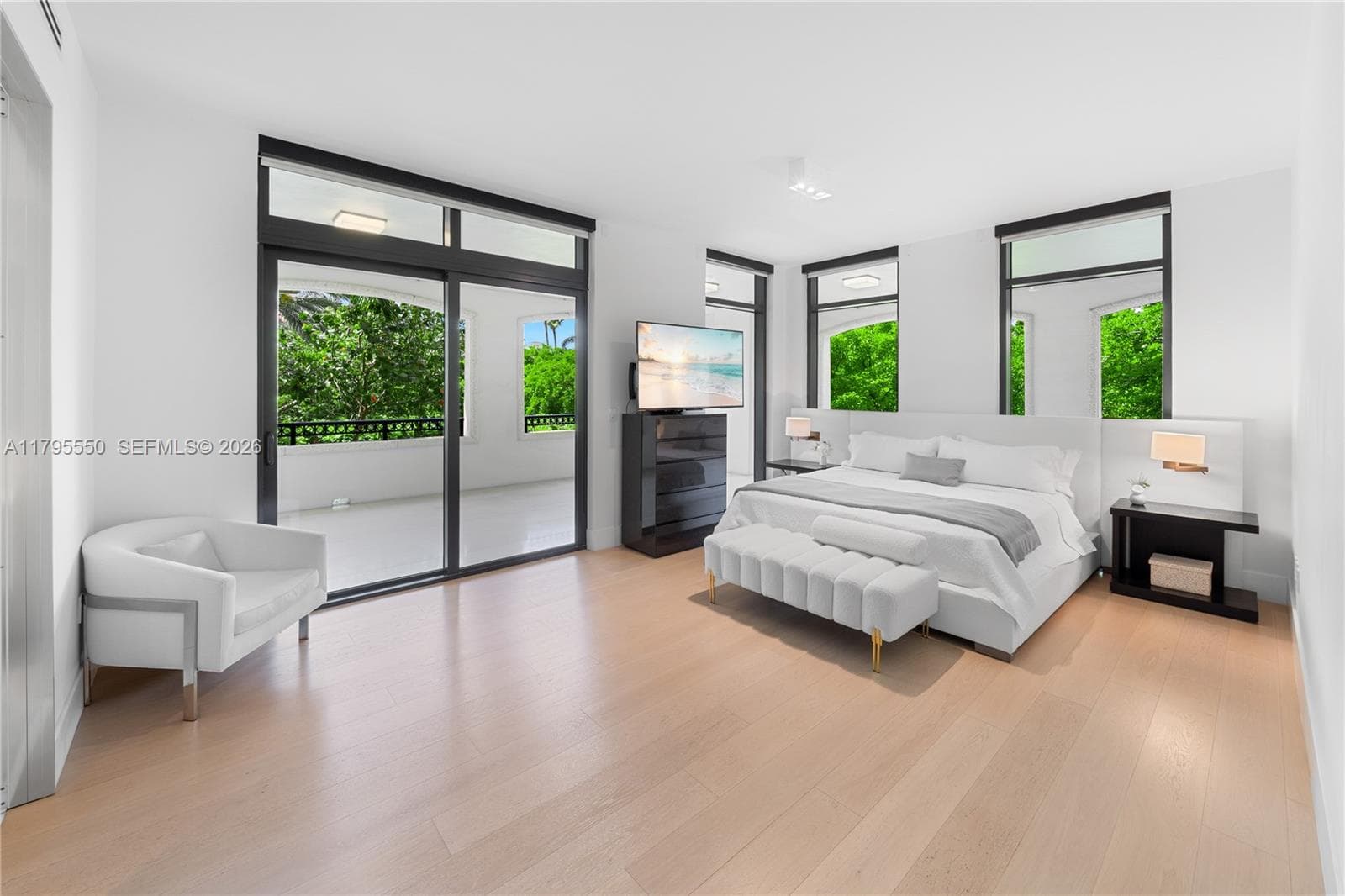 7025 Fisher Island Dr 7025 photo 13