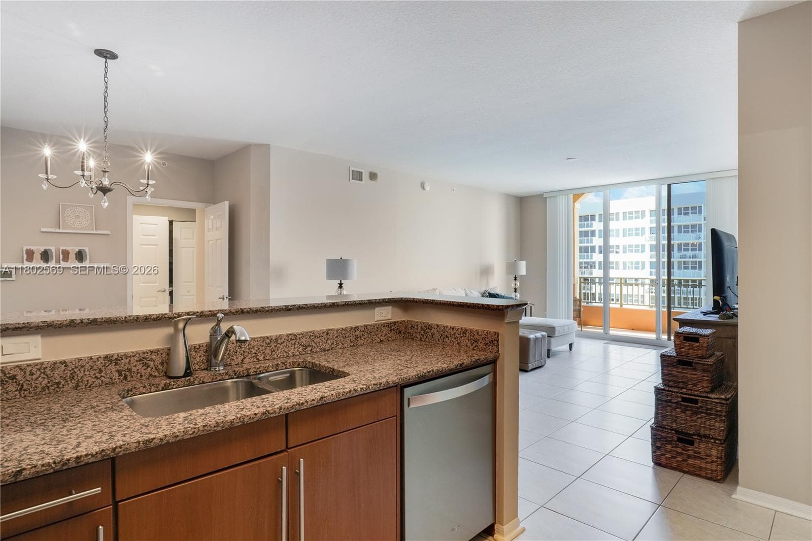 2080 Ocean Dr PH4 photo 9