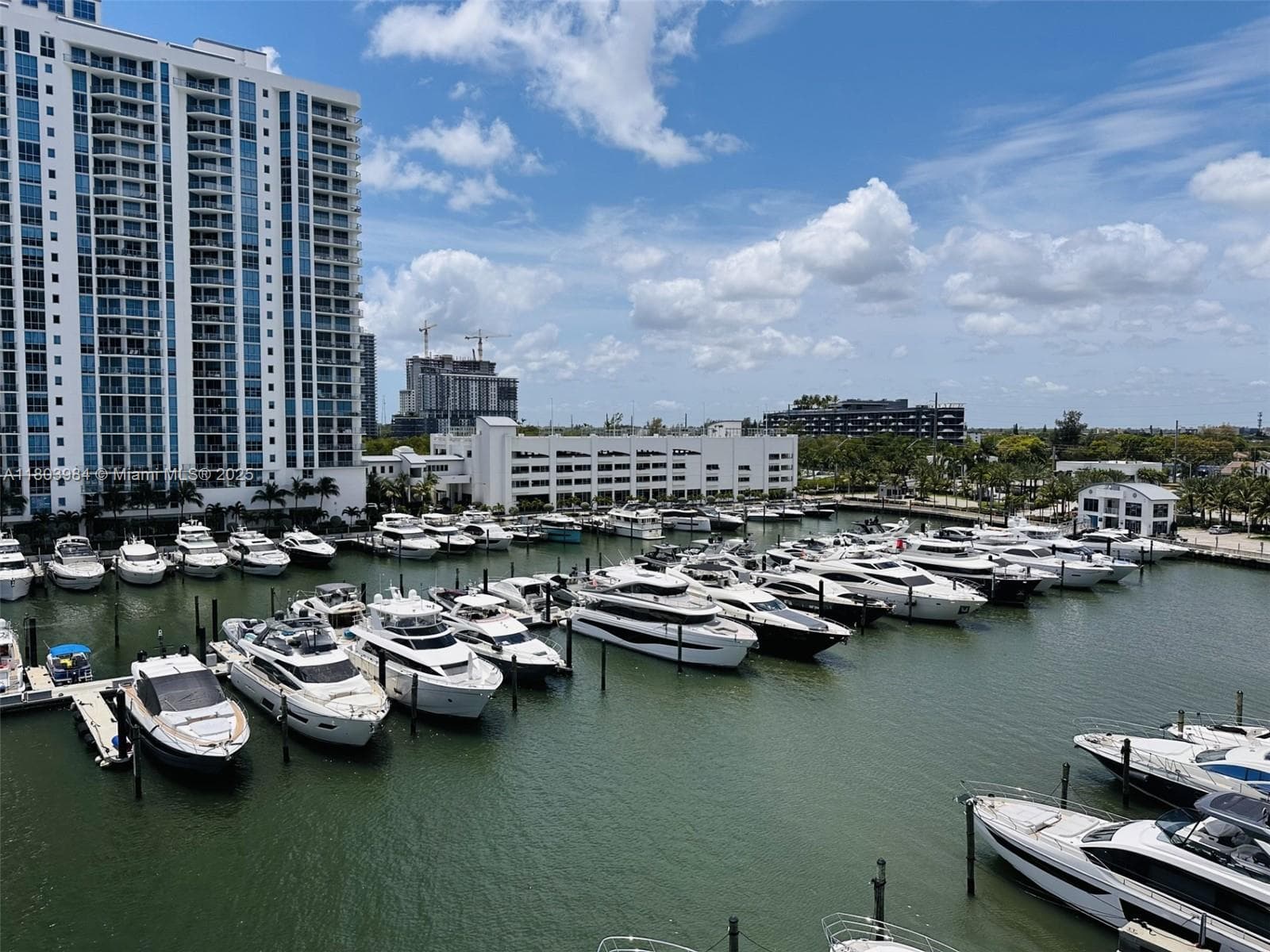 17211 Biscayne Blvd #013 photo 5