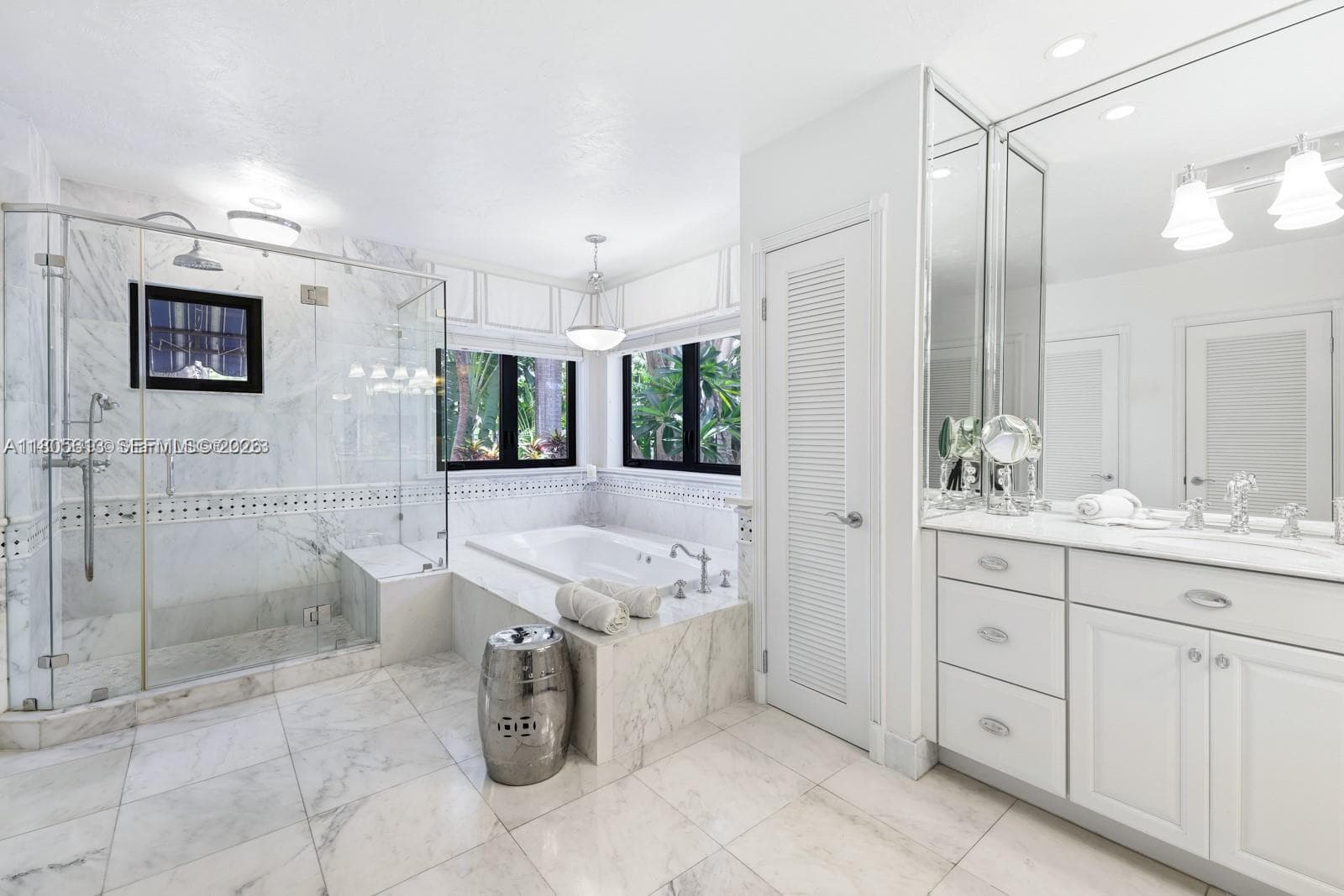 56 Hibiscus Dr photo 22