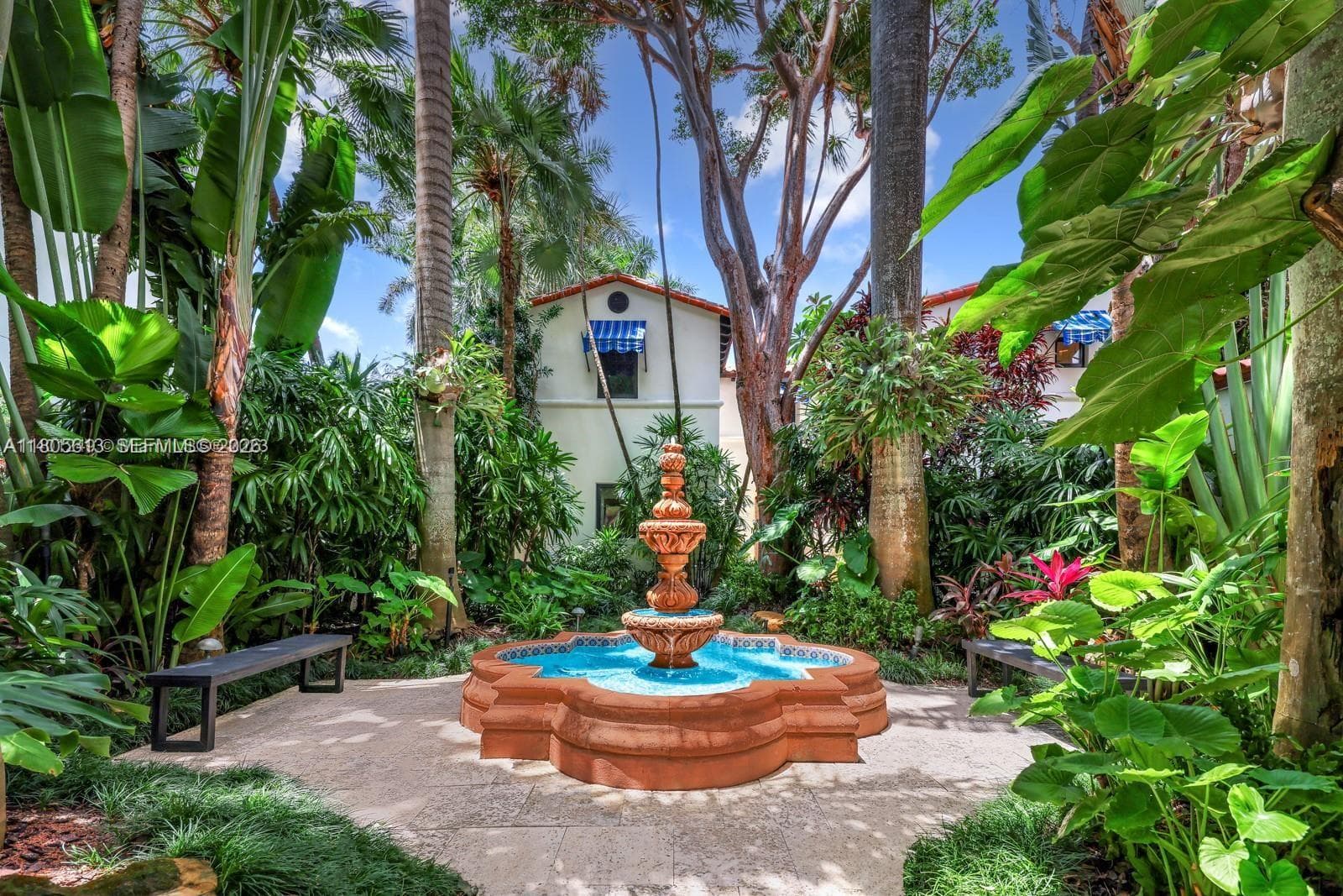 56 Hibiscus Dr photo 10