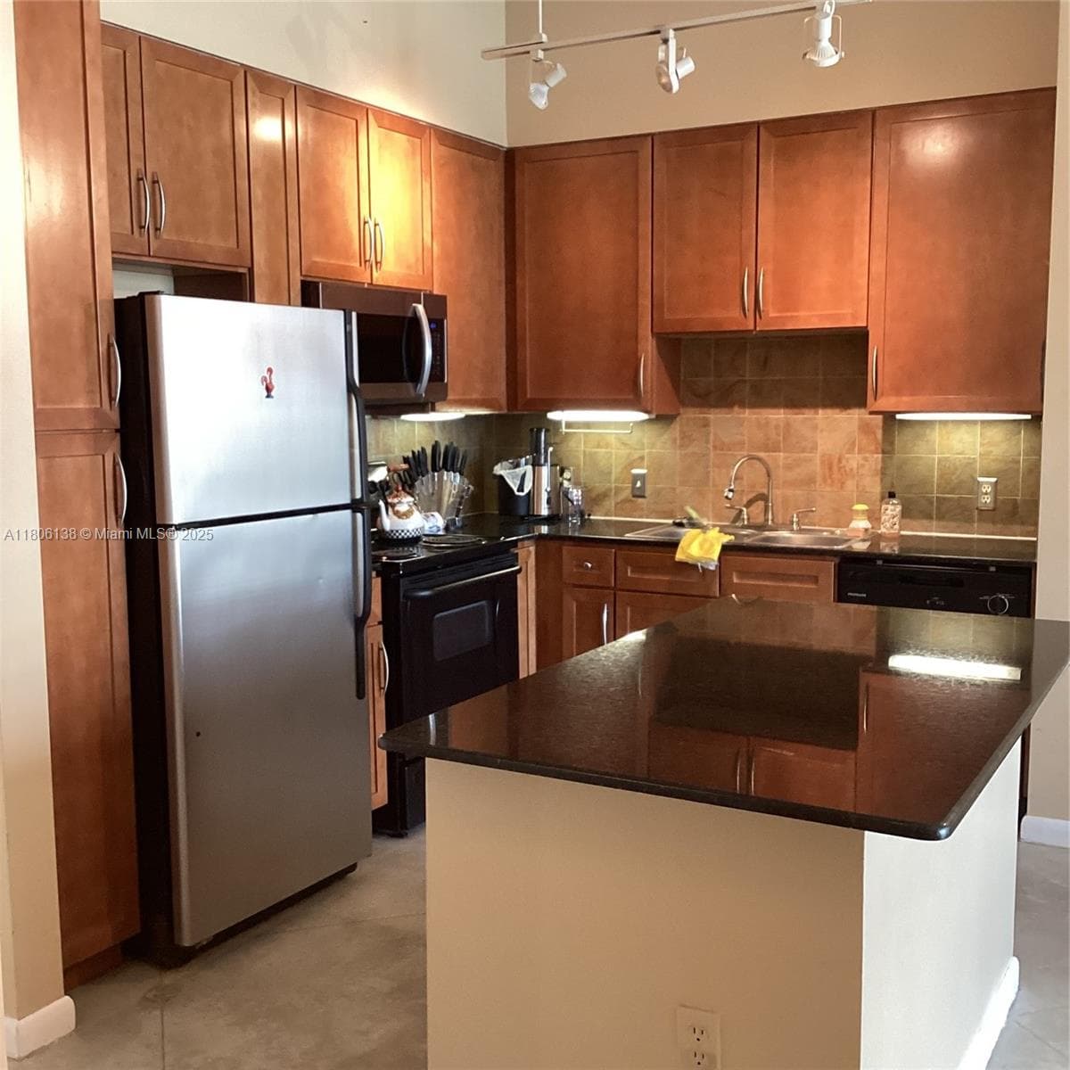 2001 Biscayne Blvd 3503 photo 14