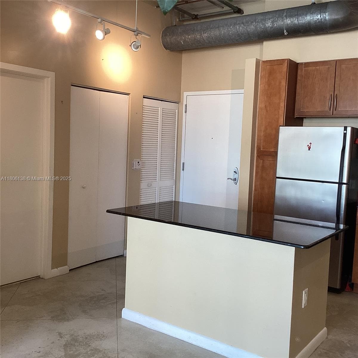 2001 Biscayne Blvd 3503 photo 18