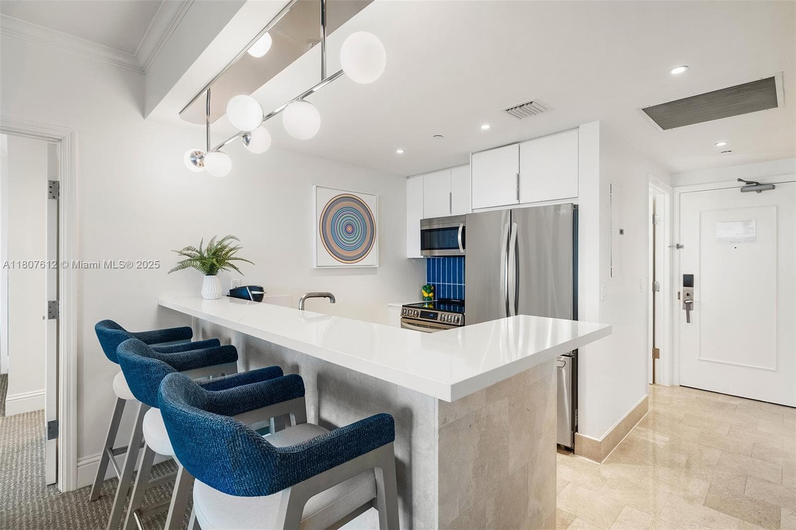 4401 Collins Ave 3505 photo 6