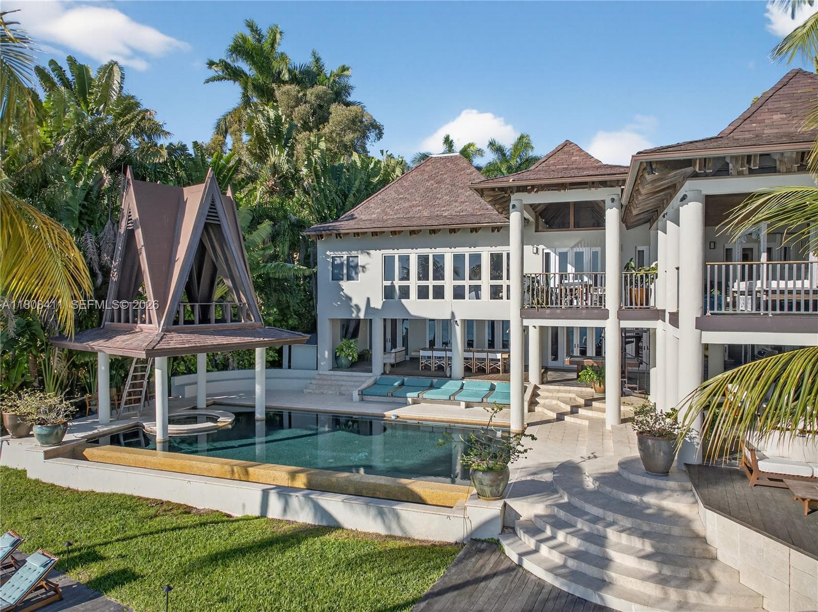 14 San Marino Dr photo 8
