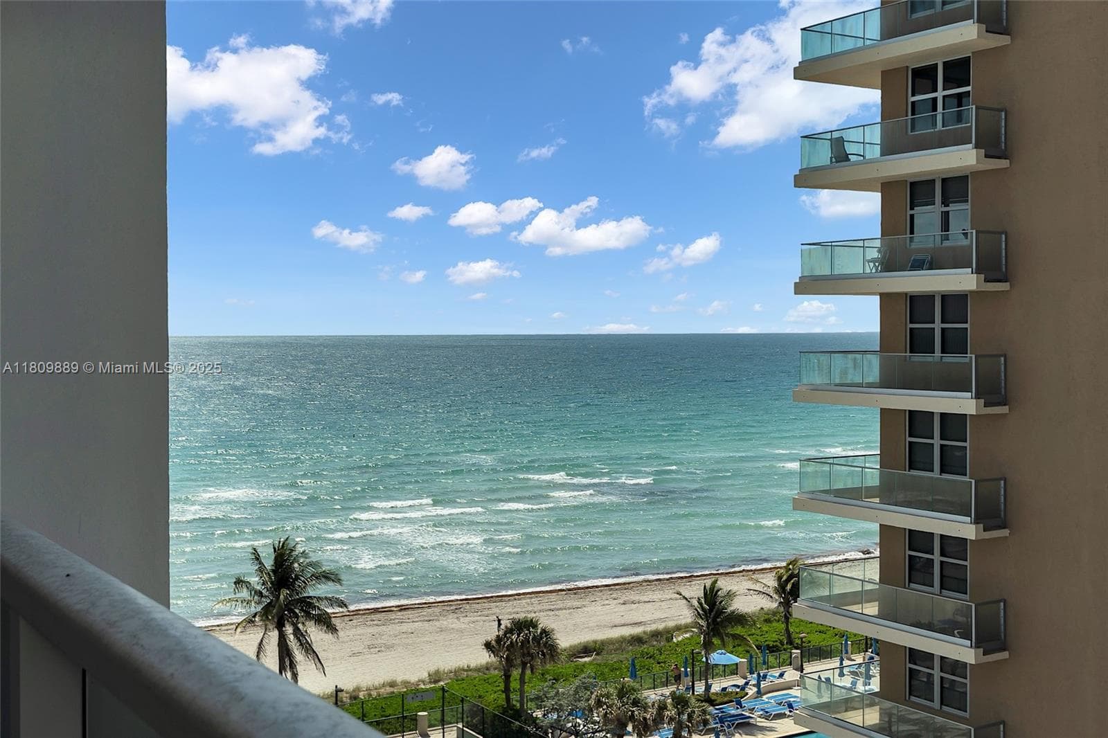 1904 Ocean Dr 1004 photo 24