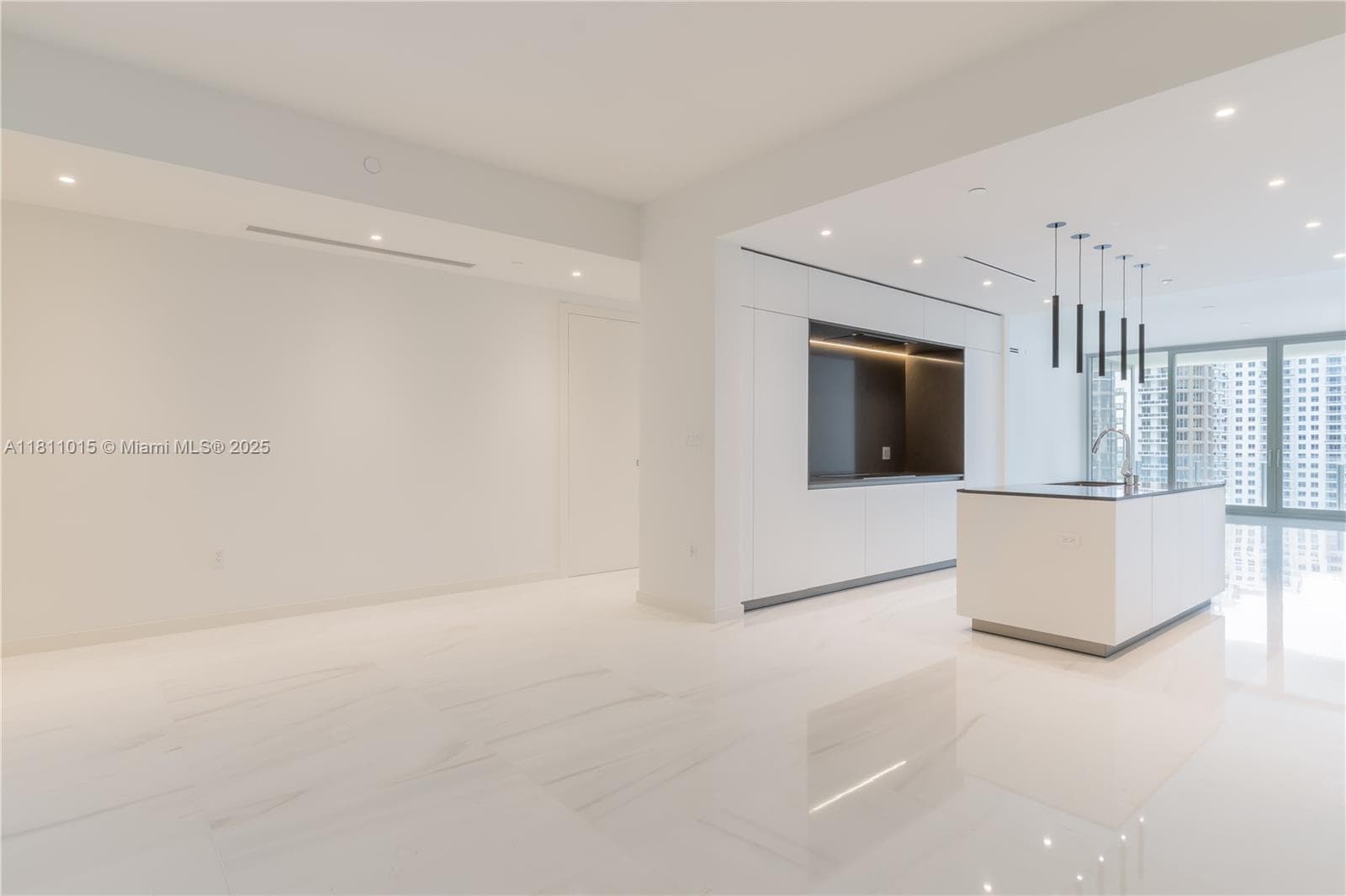 300 Biscayne Blvd Way 1704 photo 17