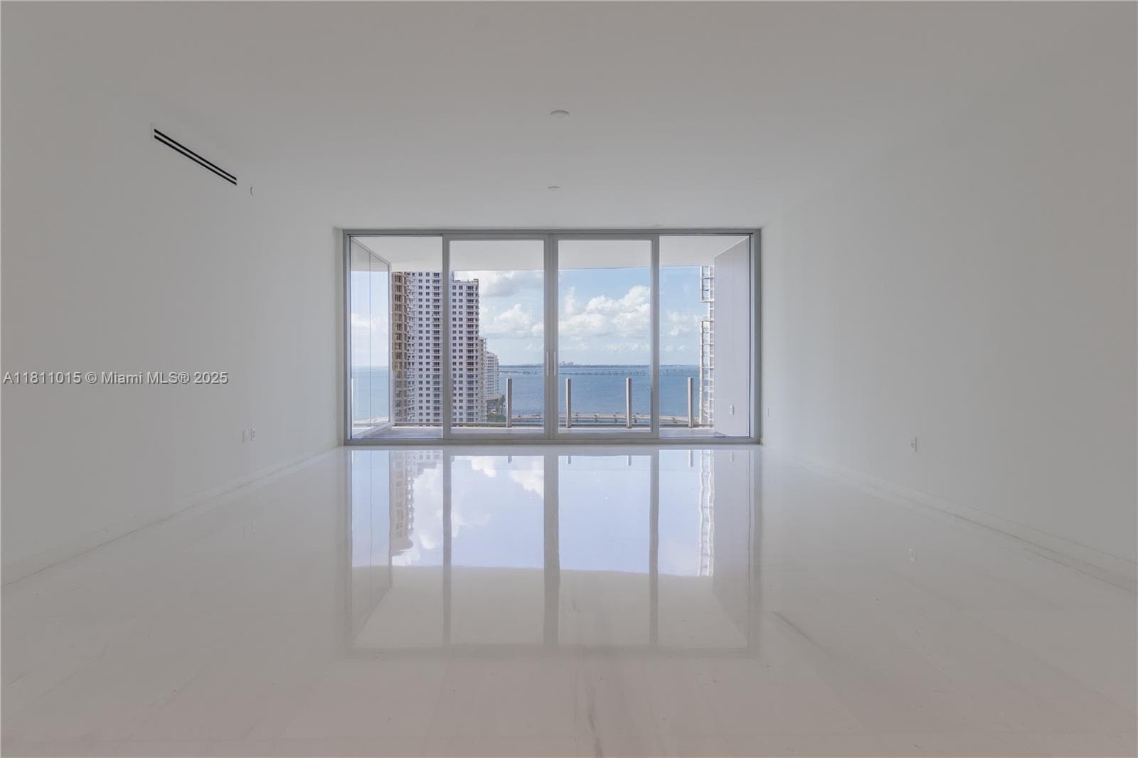 300 Biscayne Blvd Way 1704 photo 8