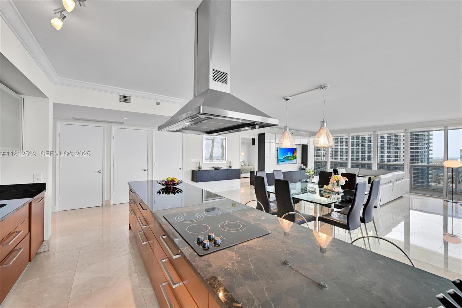 1830 Ocean Dr 3801 photo 13