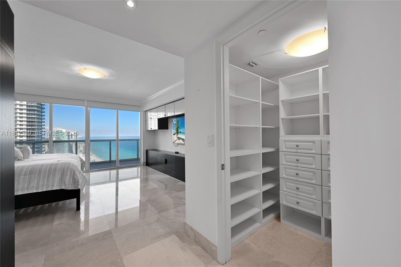 1830 Ocean Dr 3801 photo 20