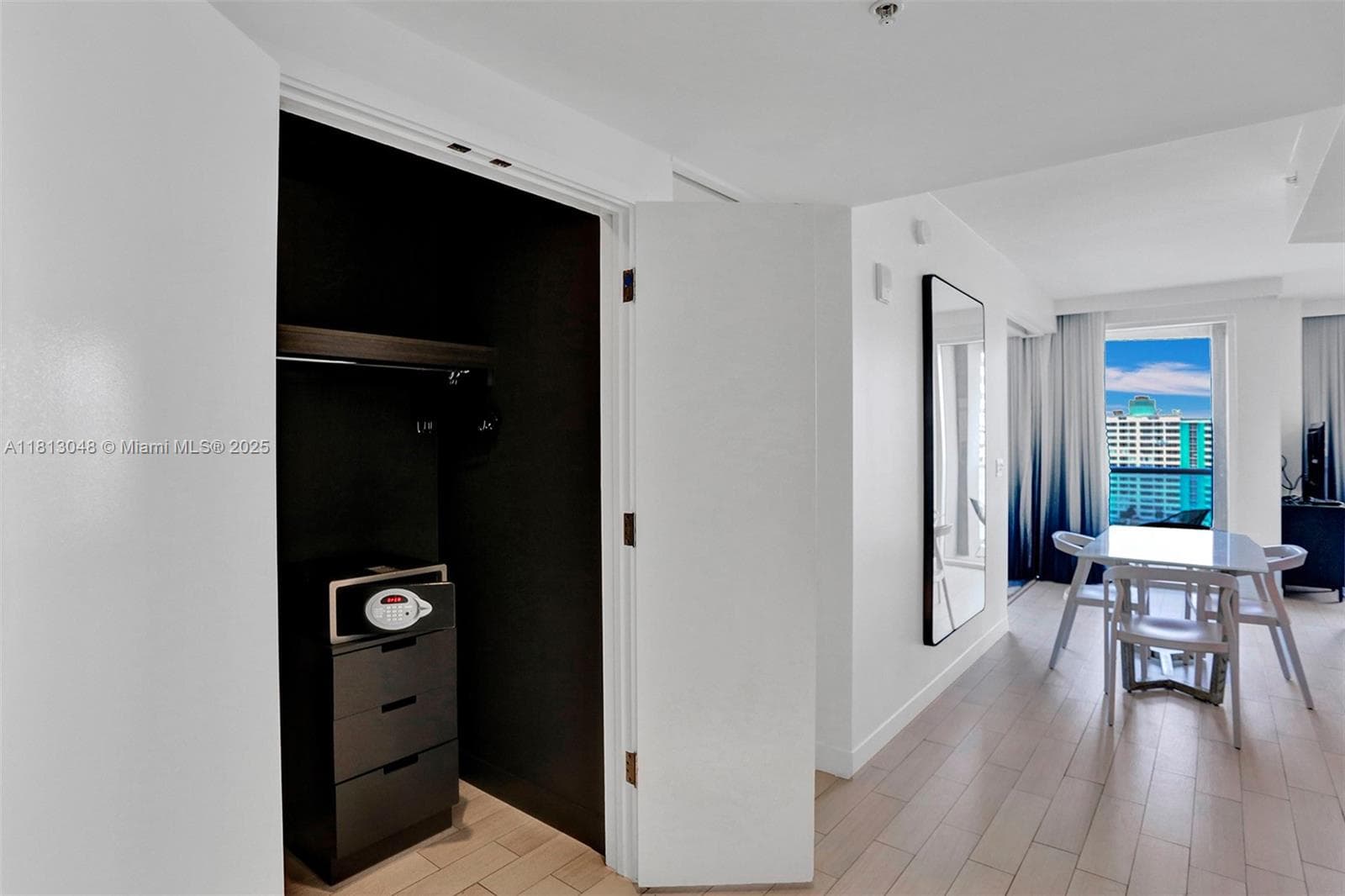 3101 Bayshore Dr 1208 photo 13