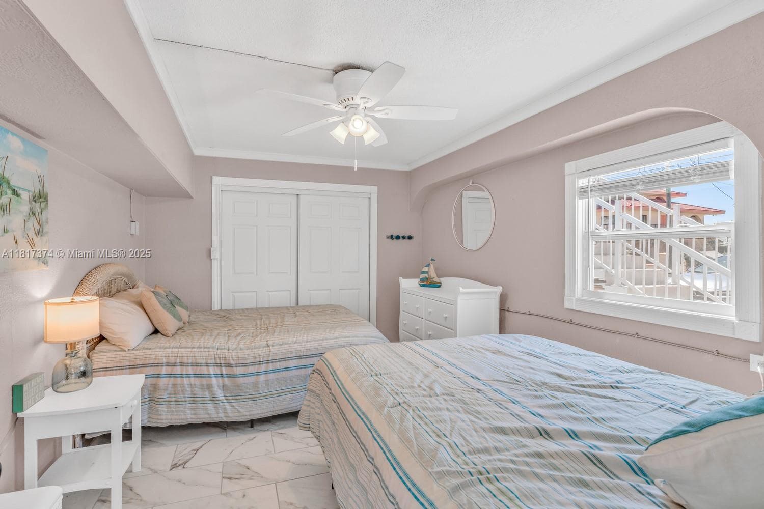 131 Avenue G photo 12