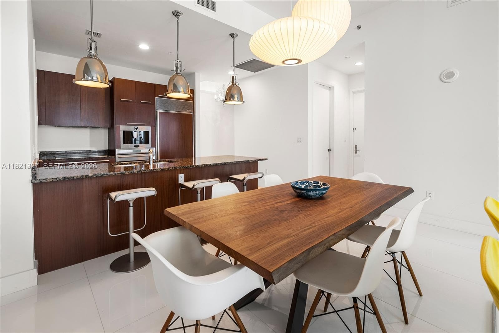 15901 Collins Ave 3302 photo 11
