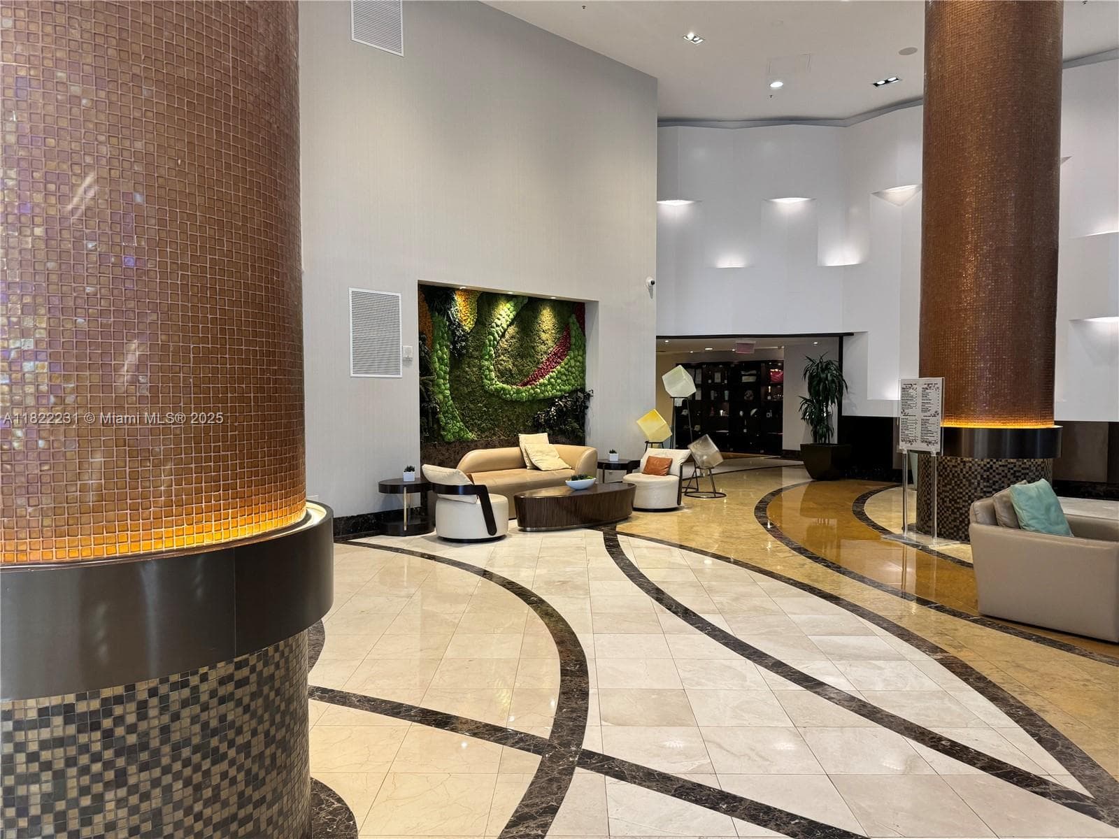 18001 Collins Ave 918 photo 15