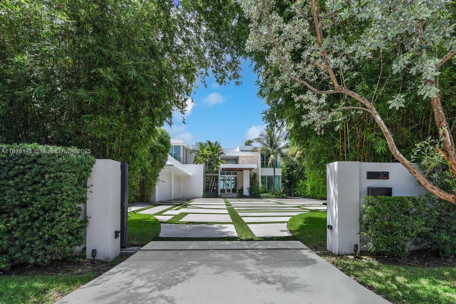 30 Palm Ave photo 20