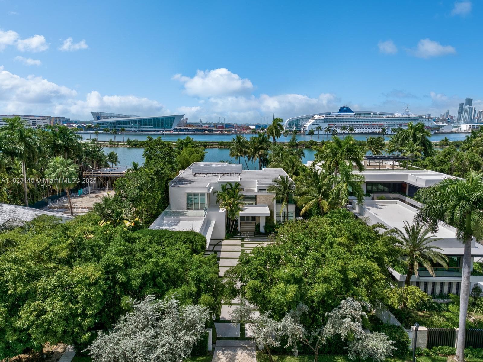 30 Palm Ave photo 11