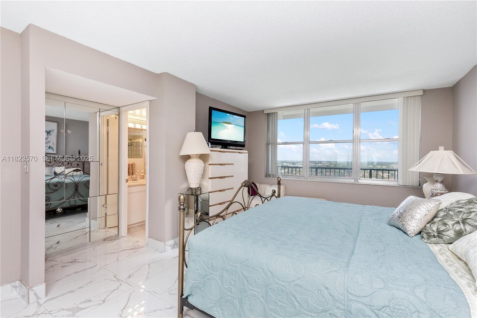 2101 S Ocean Dr 2707 photo 18