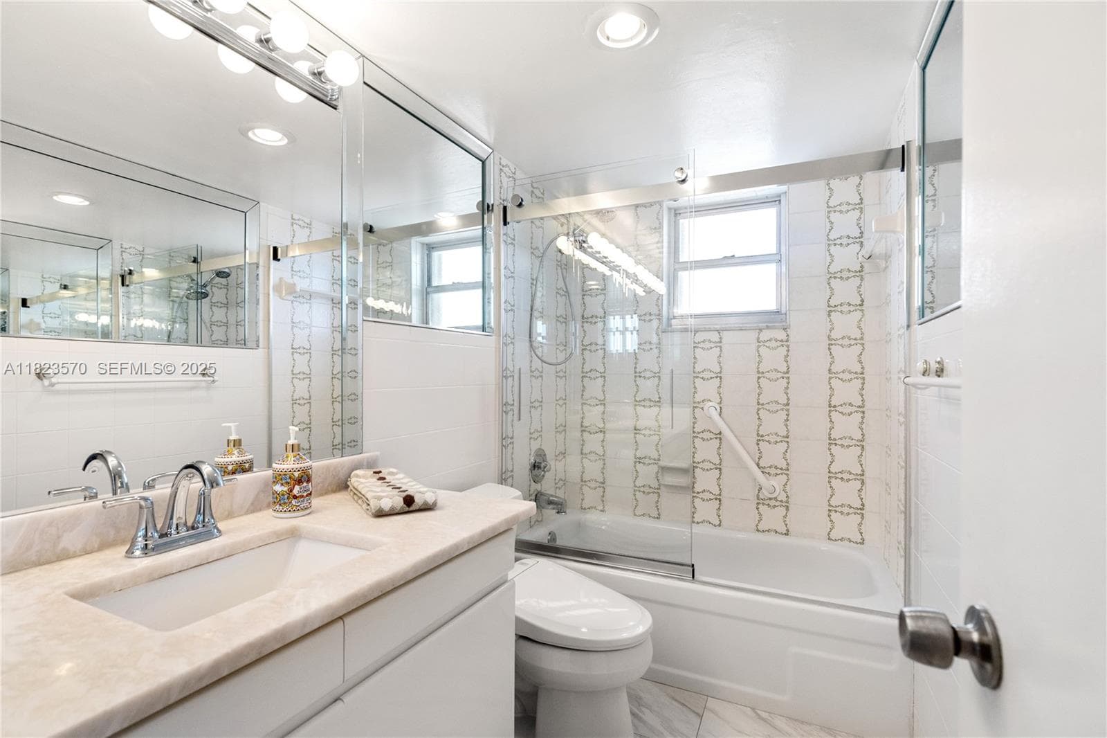 2101 S Ocean Dr 2707 photo 19