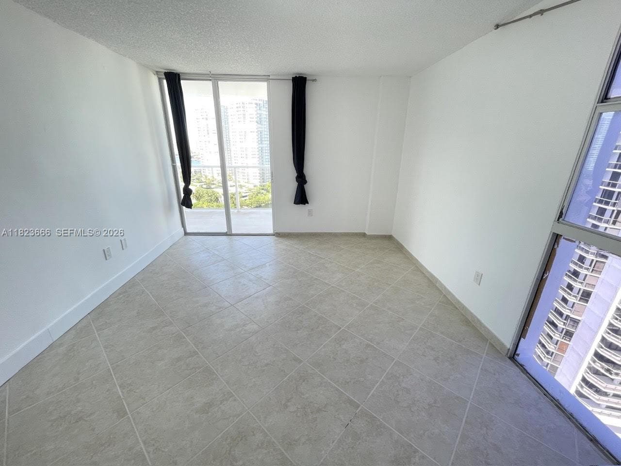 3731 N Country Club Dr 2023 photo 23