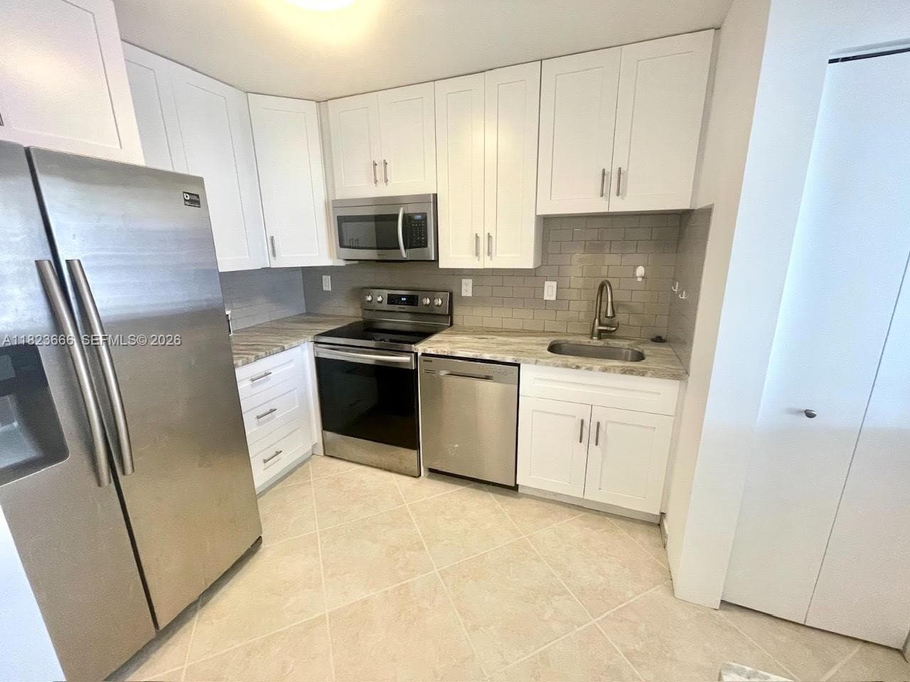 3731 N Country Club Dr 2023 photo 17