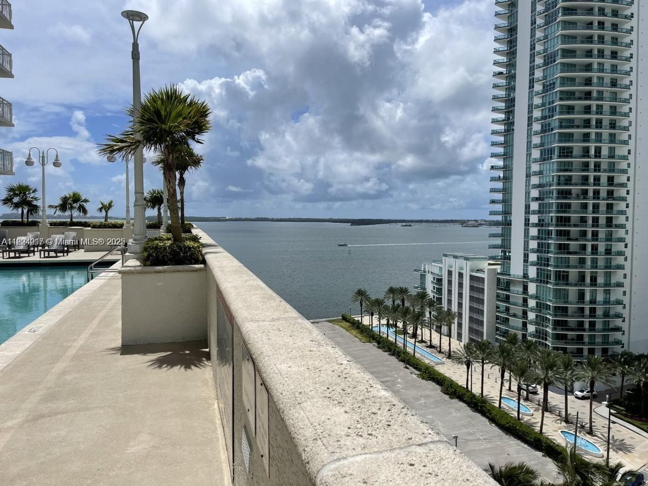 1200 Brickell Bay Dr 1518 photo 19