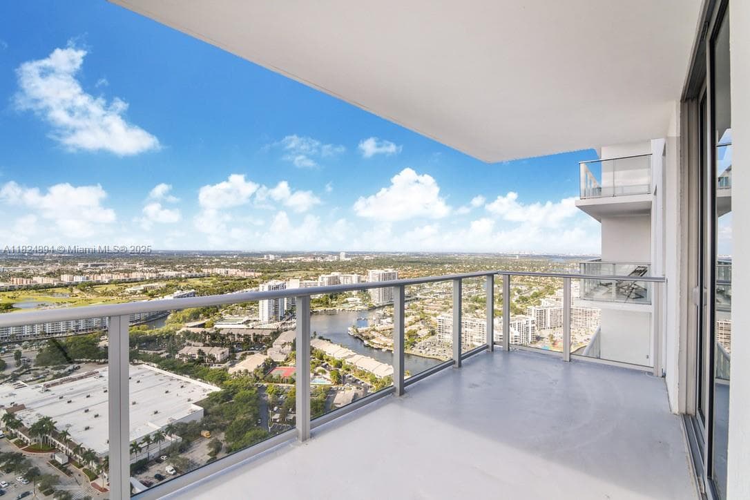 4010 S Ocean Dr T3708 photo 24