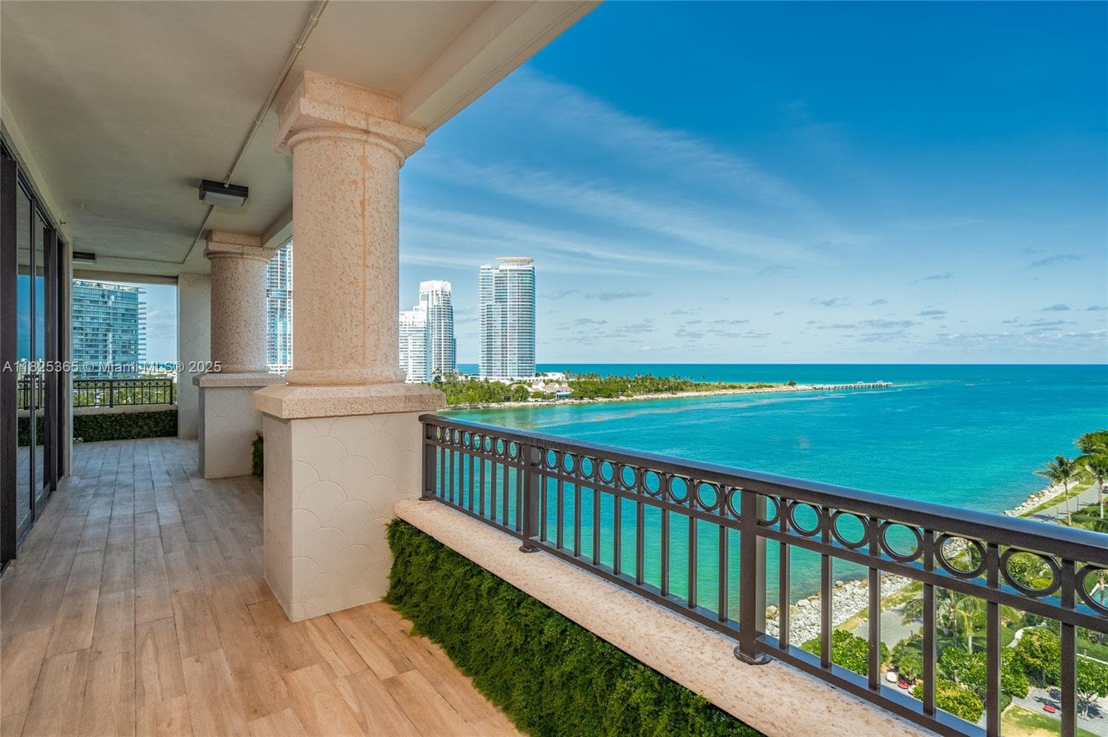 6893 Fisher Island Dr LPH 6893 photo 23