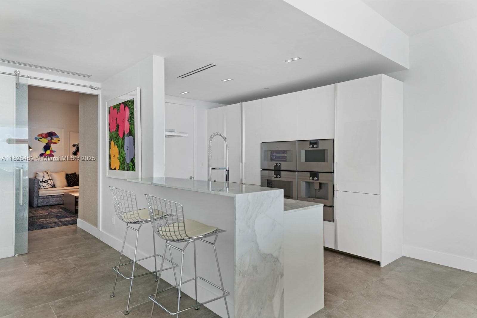 10203 Collins Ave 1003 photo 7