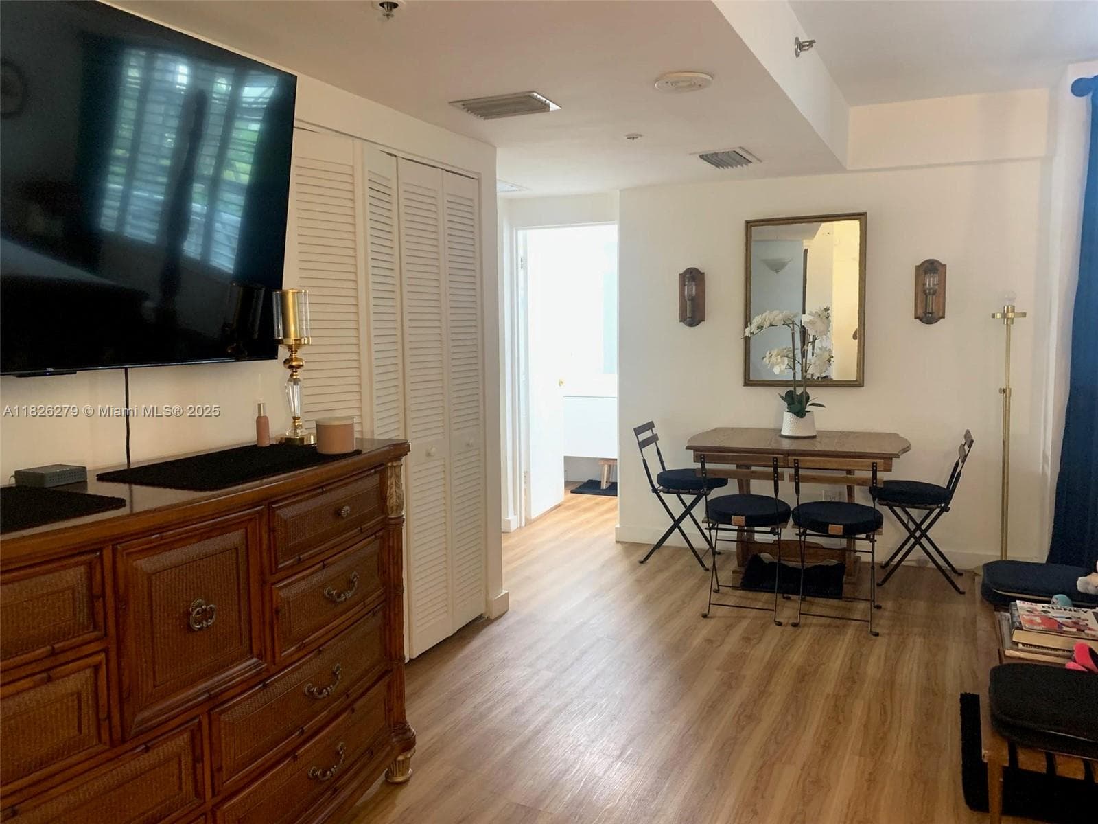 100 Lincoln Rd 315 photo 5