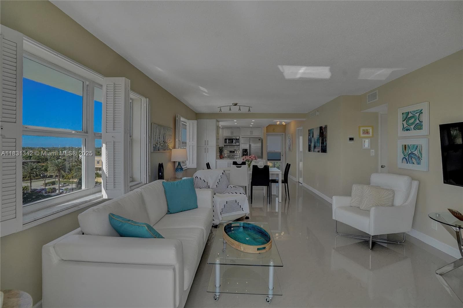 1620 N Ocean Blvd 510 photo 22