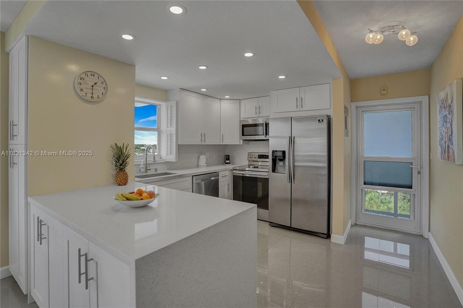 1620 N Ocean Blvd 510 photo 14