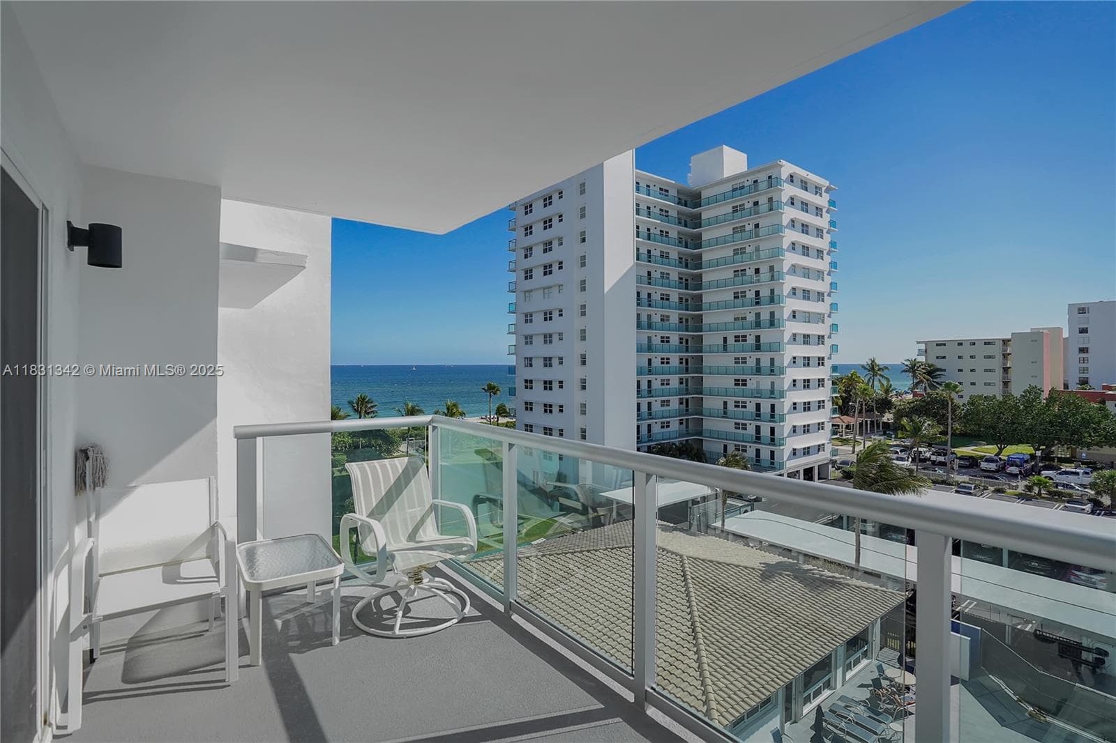 1620 N Ocean Blvd 510 photo 4