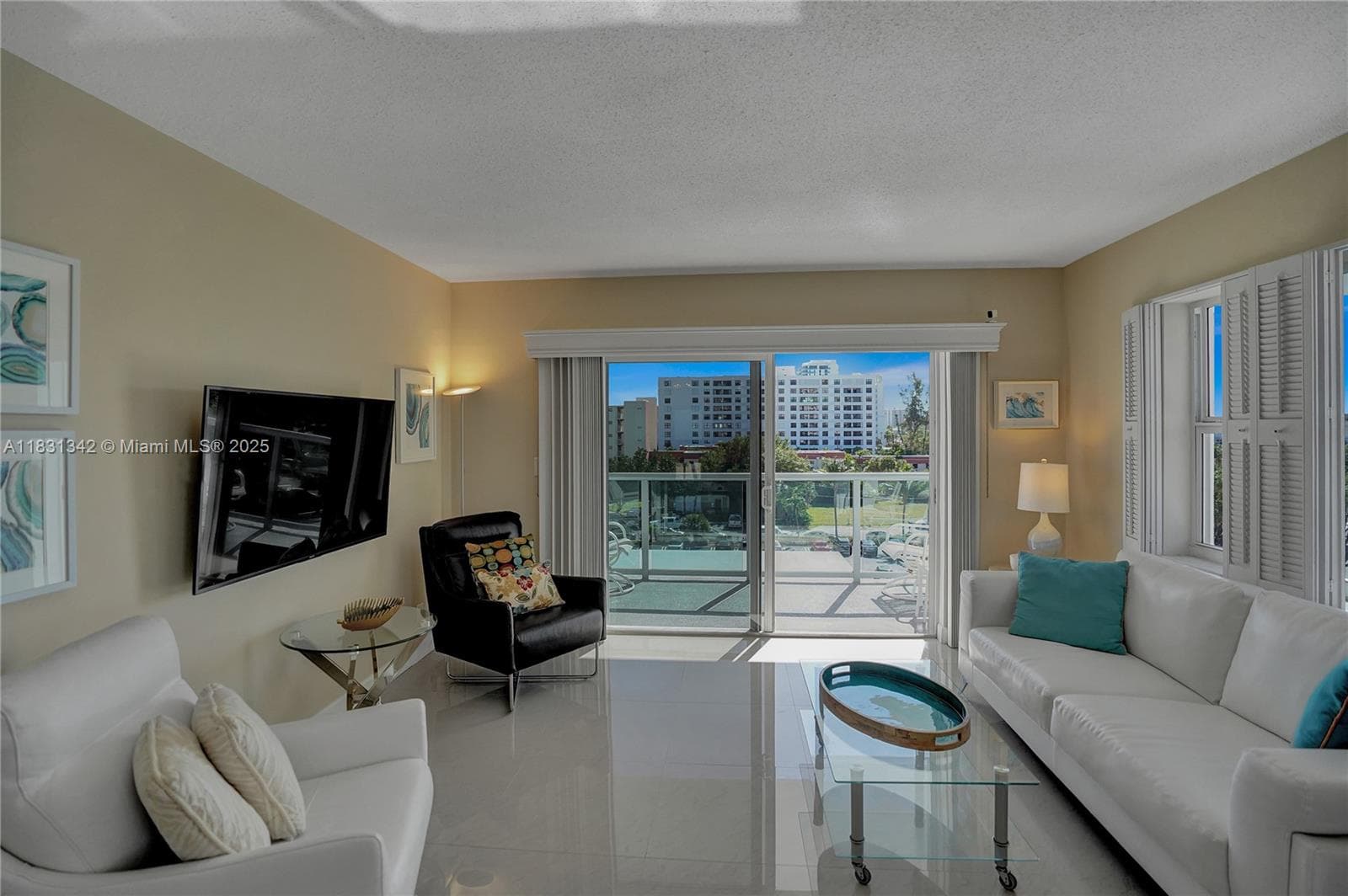 1620 N Ocean Blvd 510 photo 21