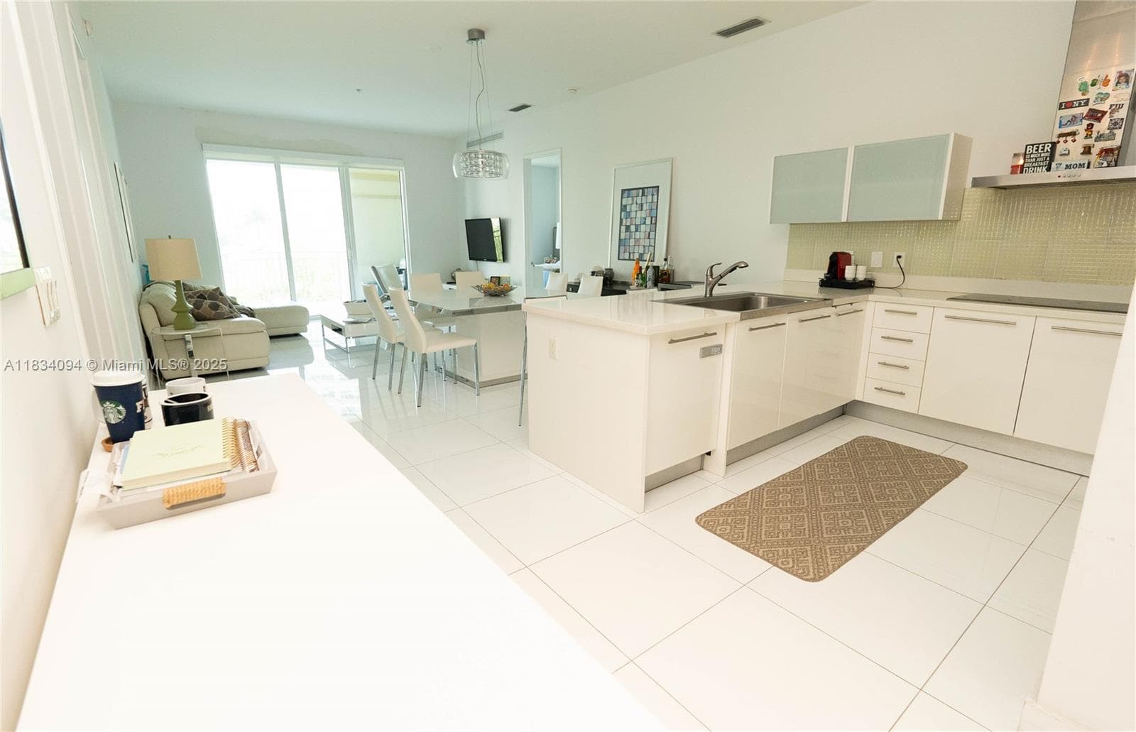 150 Sunny Isles Blvd 1-TH403 photo 2