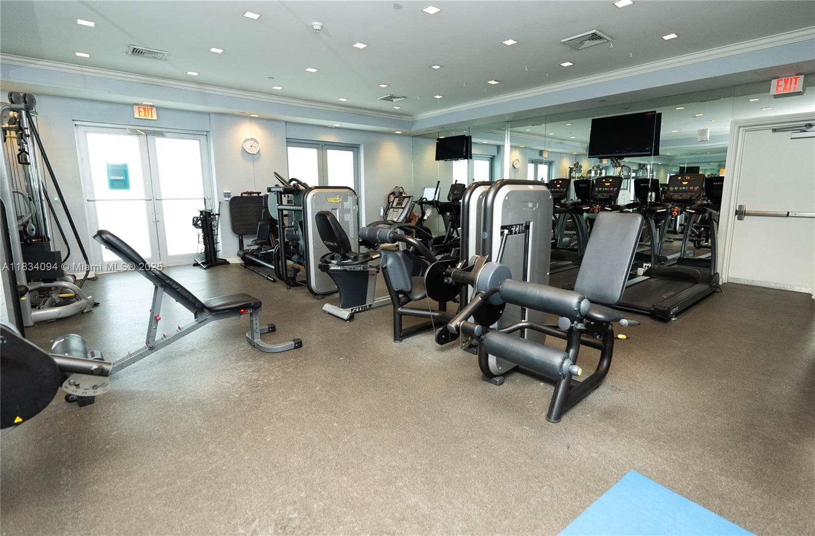 150 Sunny Isles Blvd 1-TH403 photo 17