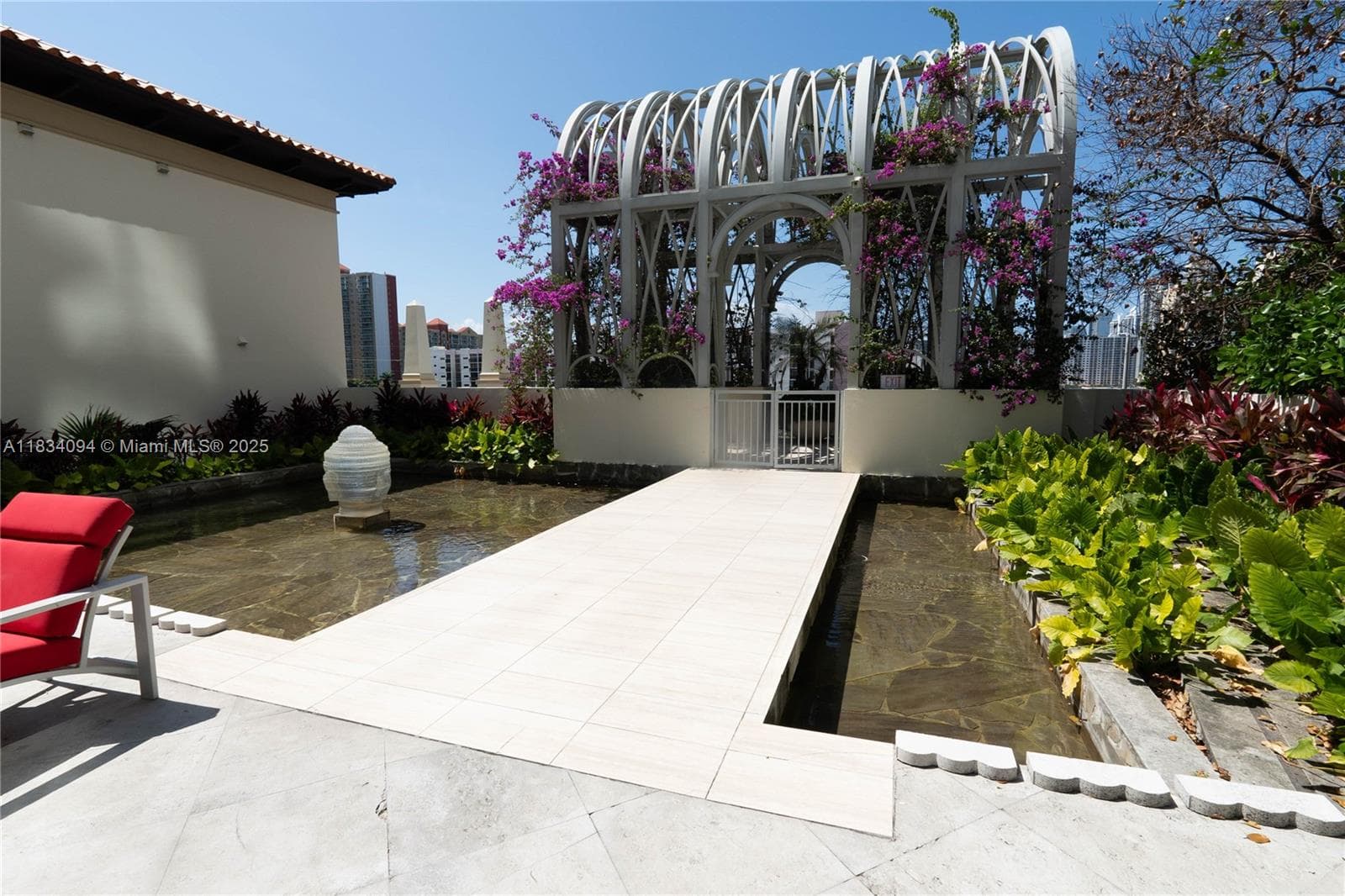 150 Sunny Isles Blvd 1-TH403 photo 22